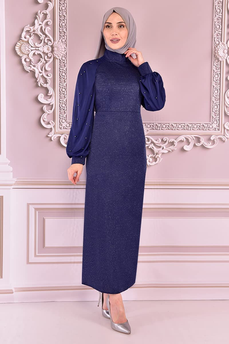 الصورة المصغرة: فستان سهرة بتفاصيل لؤلؤ فضي نيلي