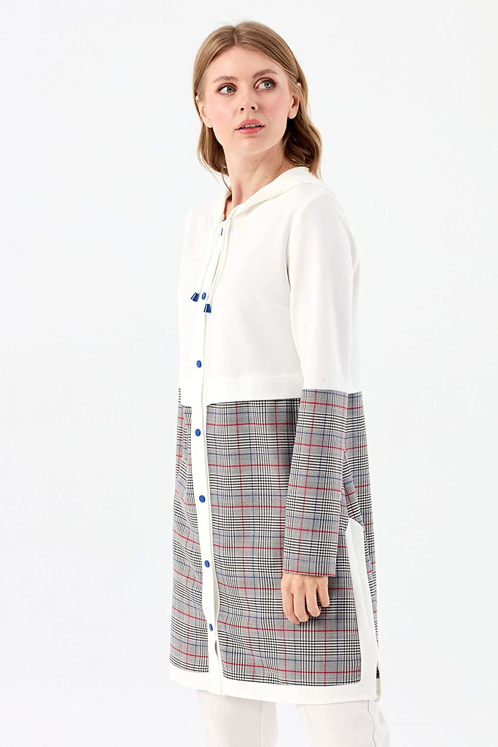 الصورة المصغرة: مقنعين إغلاق المفاجئة مقنعين ارتداء الأبيض