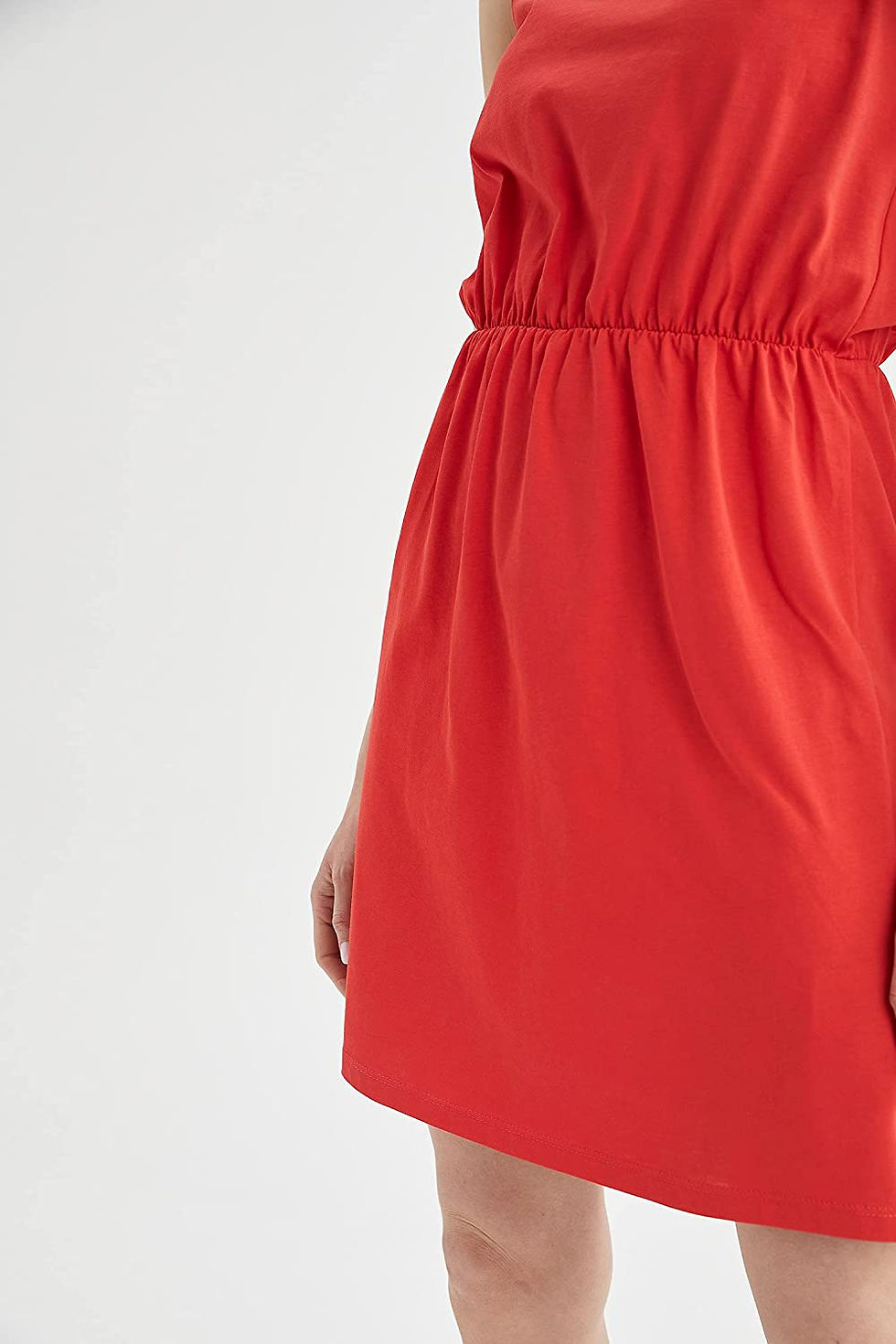 الصورة المصغرة: فستان أساسي للنساء من 