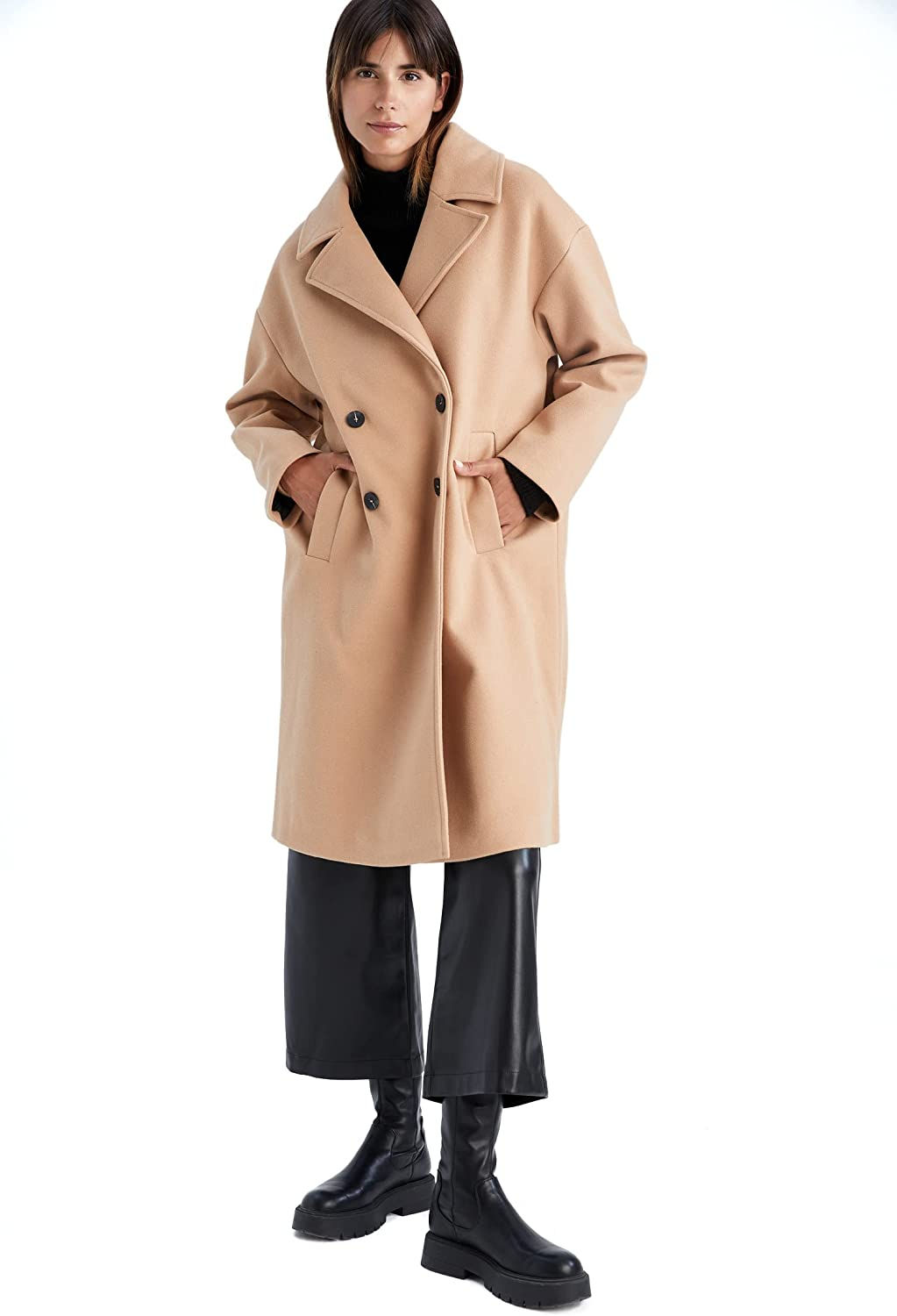 DeFacto Women's Oversize Fit Cachet Coat