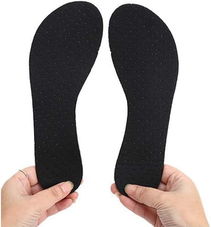 الصورة المصغرة:  زوج واحد من الأحذية المائية  ، وأحذية اليوجا ، وجوارب اليوجا سريعة الجفا