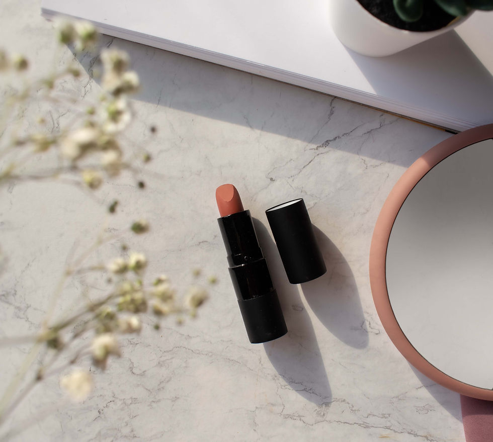 Thumbnail: Matte Lipstick - Azalea Kiss