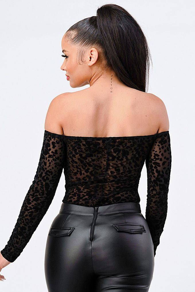 Thumbnail: Leopard Print Off Shoulder Bodysuit