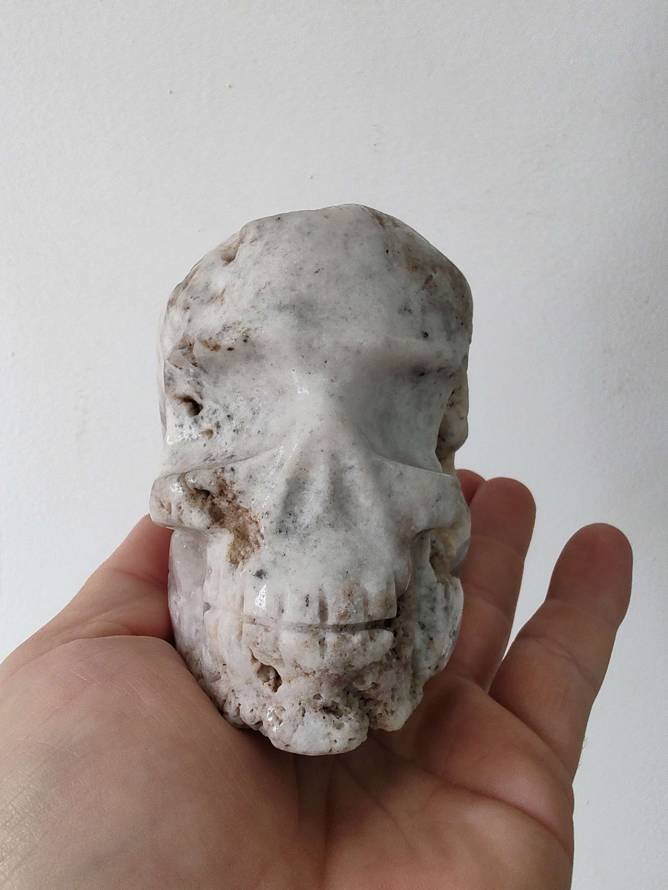 Crânio geodo de quartzo