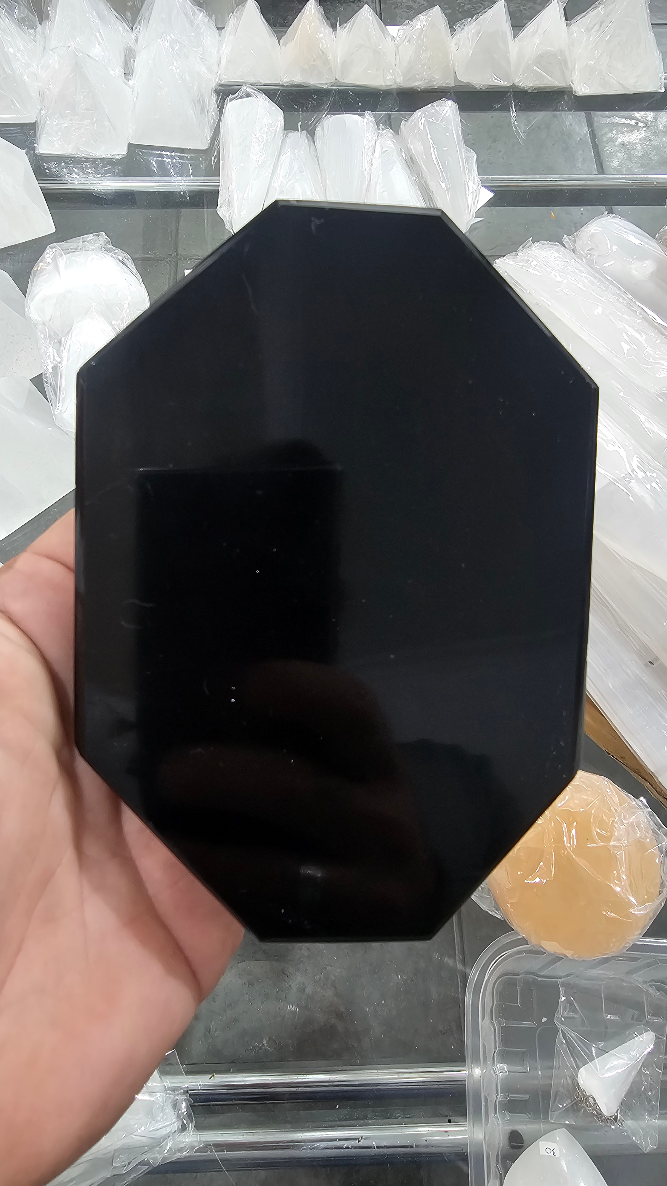 Espelho obsidiana extavado