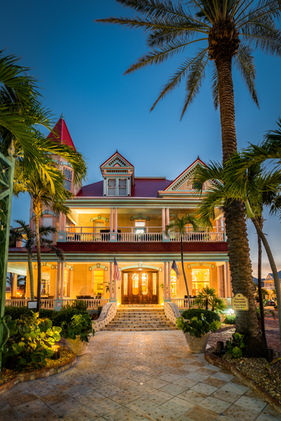 Blue light Hour Mansion photo