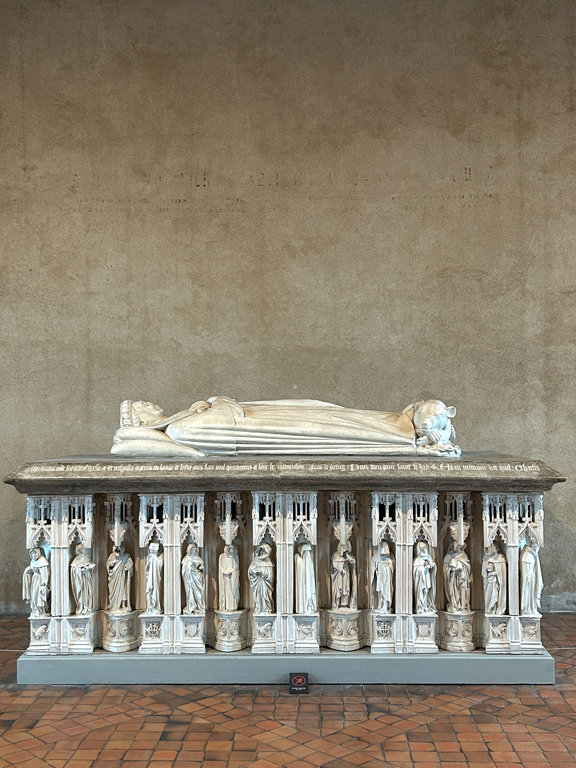 Gisant du Duc de Berry © mastic lifestyle
