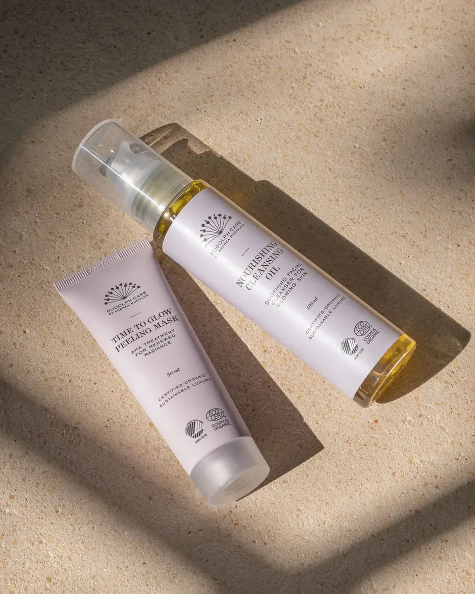 Masque time to glow Rudolphe care