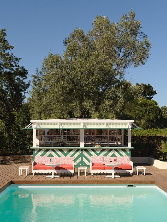 piscine de l'hôtel La Tartane