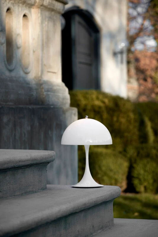 lampe d'extérieur © poulsen