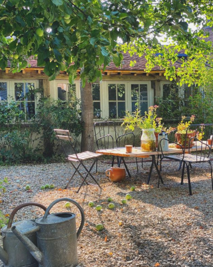 mobilier de jardin maison de campagne bourgogne