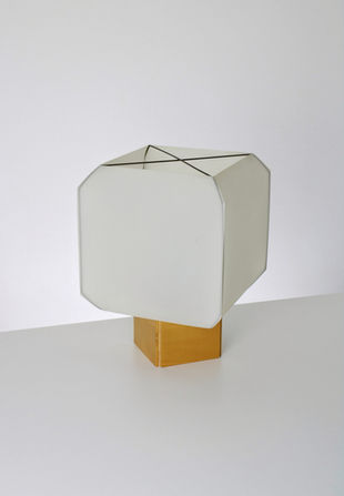 La lampe Bali de Bruno Danese