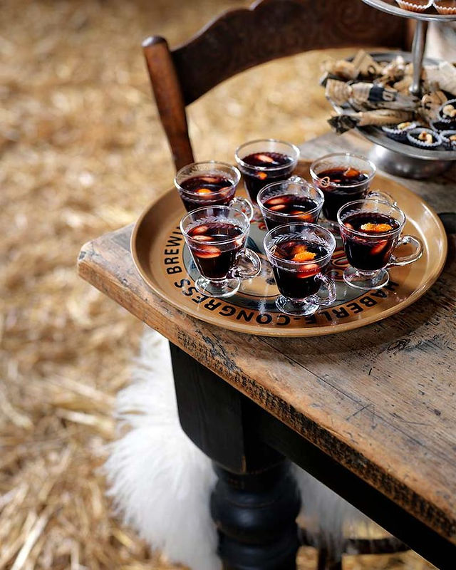 Glögg, Swedish spiced mulled wine
