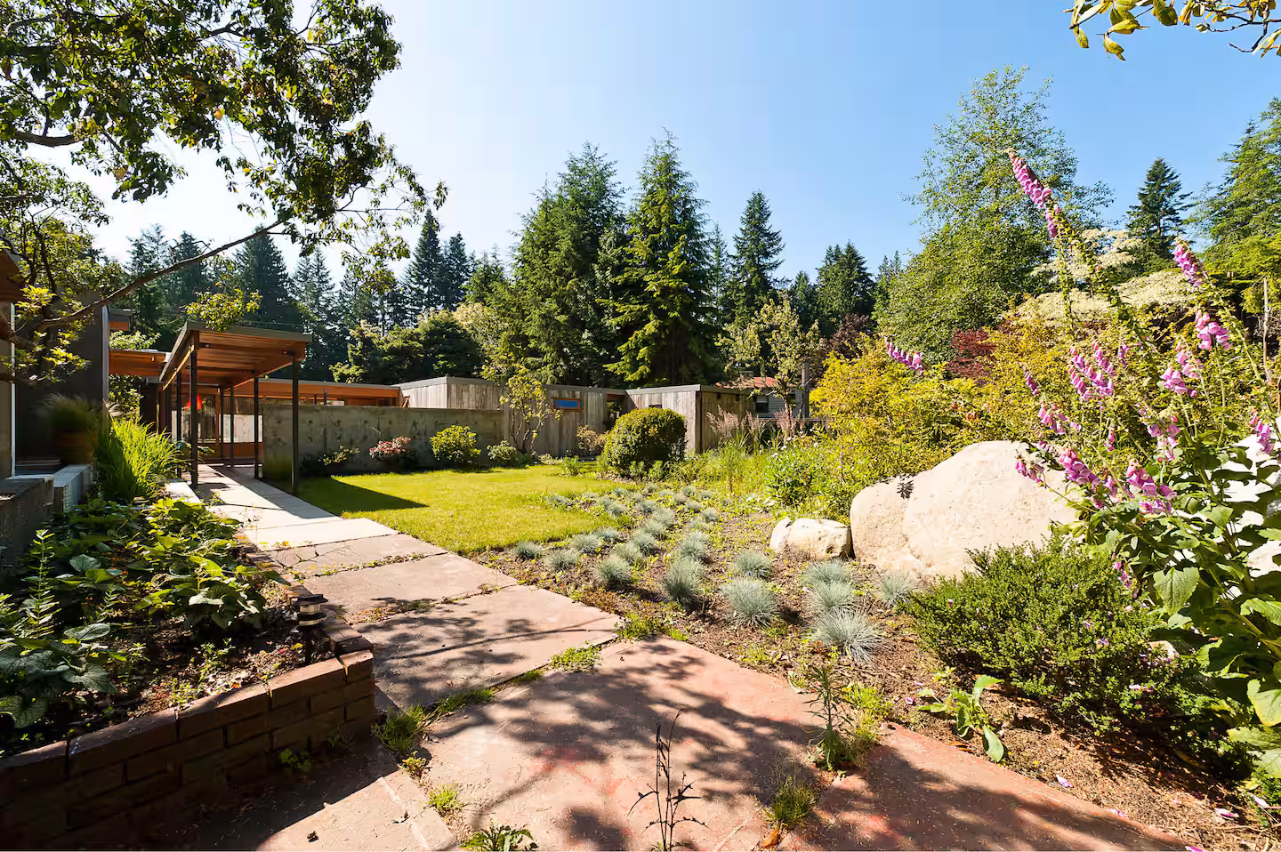 Coast modern house jardin