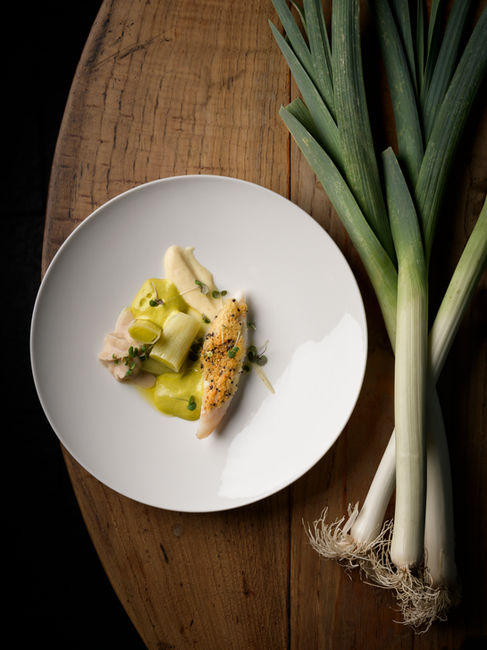 assiette de poireaux repère sauvage