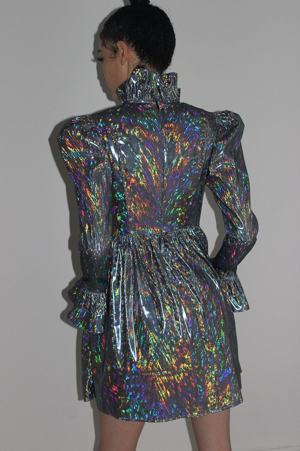 Holographic dress, Batsheva