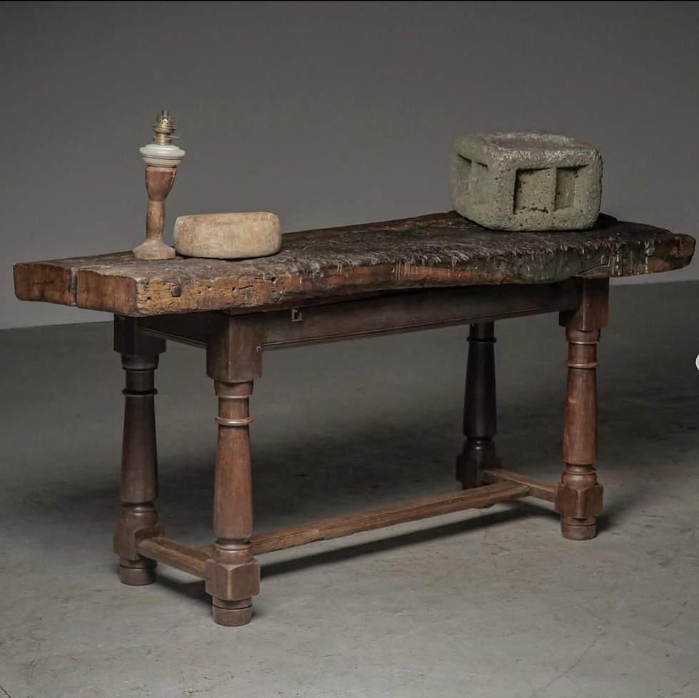 console en bois artisanal Martin Lours