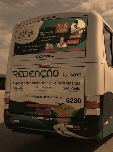 Criação de Bussdoor para divulgação