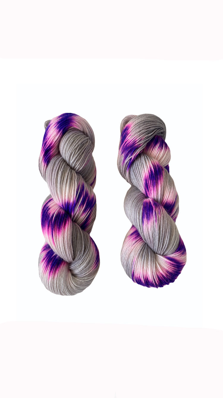 Violet Twist DK sock yarn