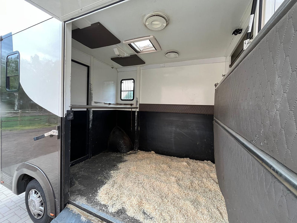 Thumbnail: Citroën Jumper Pferdetransporter – 3,5 t – 131 PS – ca. 130.000 km