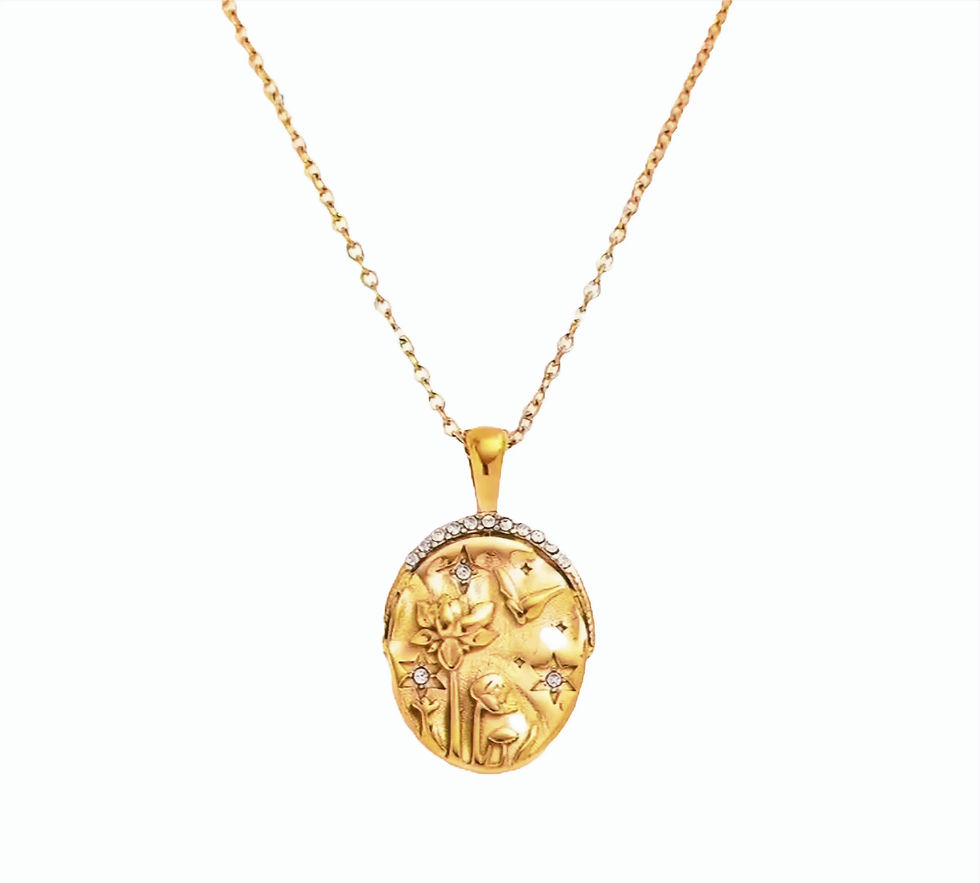 Thumbnail: Gold Lunar Radiance Talisman pendant with diamonds
