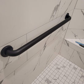 Shower-Grab-Bar-Matte-Black.jpg