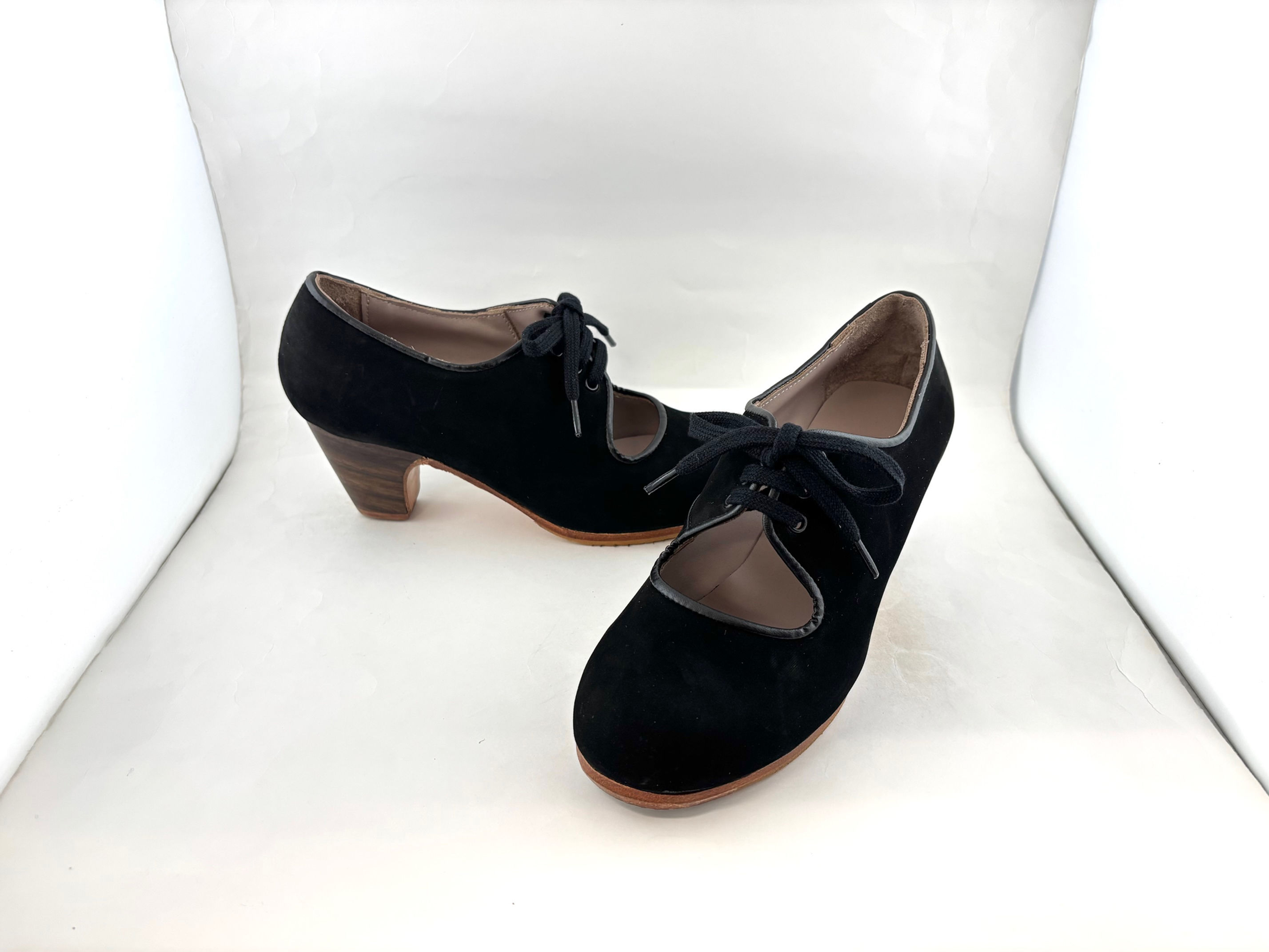 34.0　普通幅　カルメン　ヌバック　黒　クラシコ　5cm　木目　28277