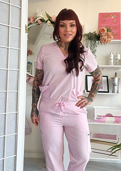 kim tall.jpg