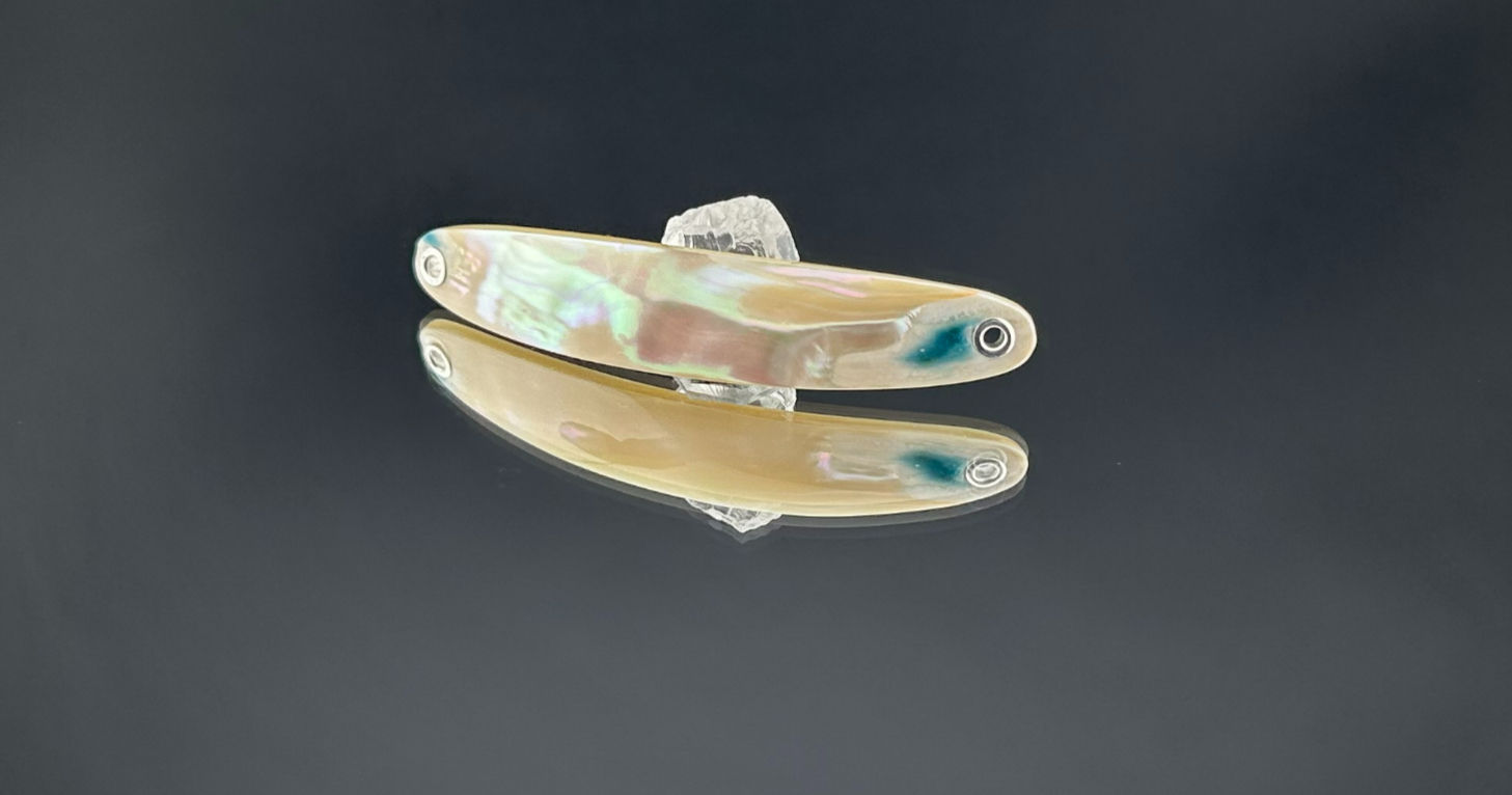 Burgus - 76mm - Perlmuttspange