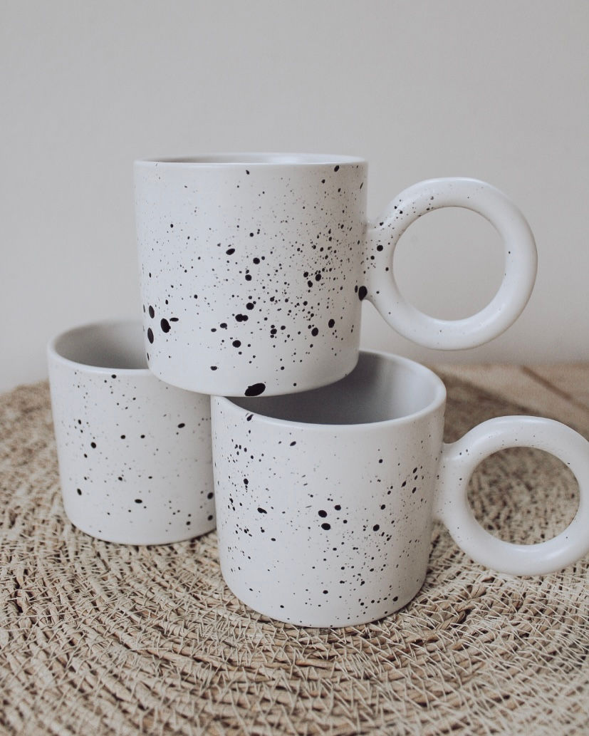 Miniaturbild: Tasse - Happy Mood mit gesprenkelten Farbklecksen
