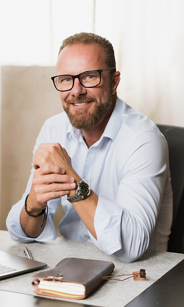 Kai Jacobsen, professional leadership and career coach.