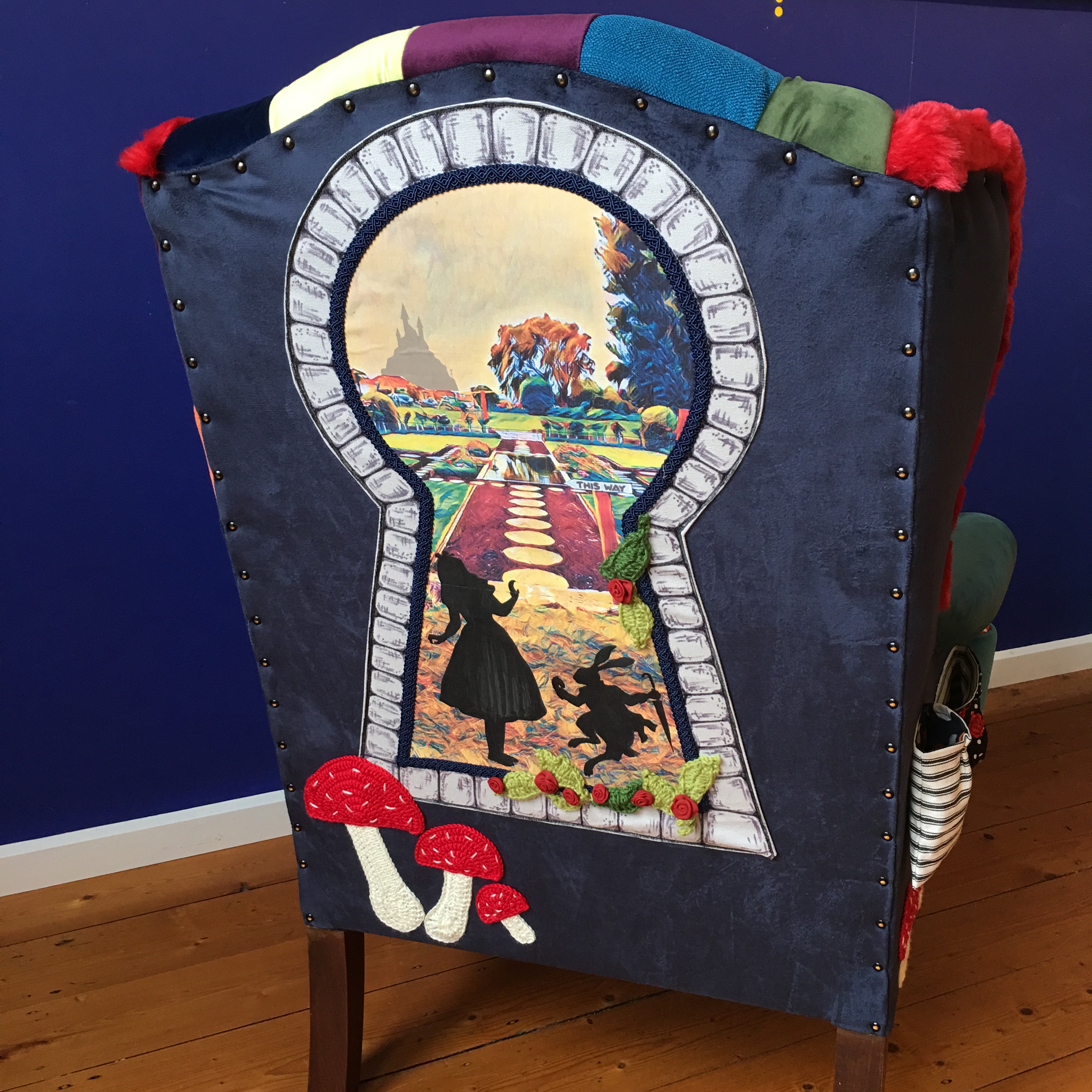 Wonderland Keyhole