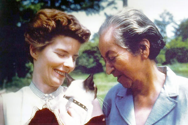 Gabriela Mistral.jpeg