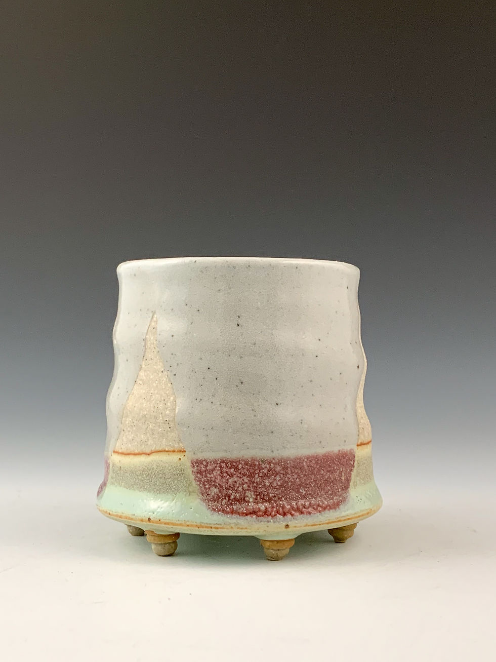 Thumbnail: Piped-Feet Cups