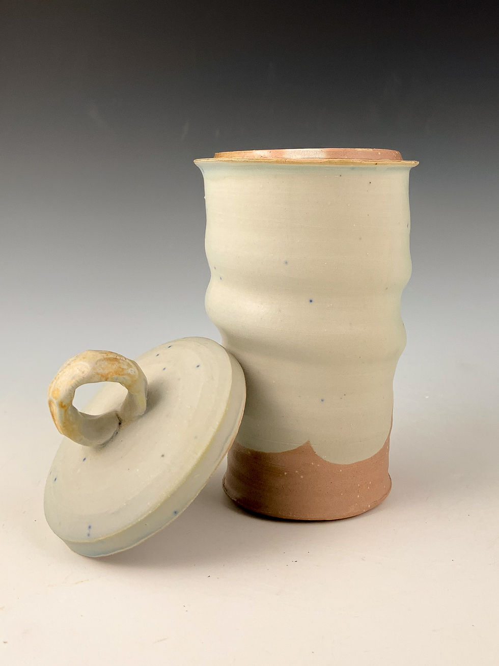 Thumbnail: Narrow Swirl Jar