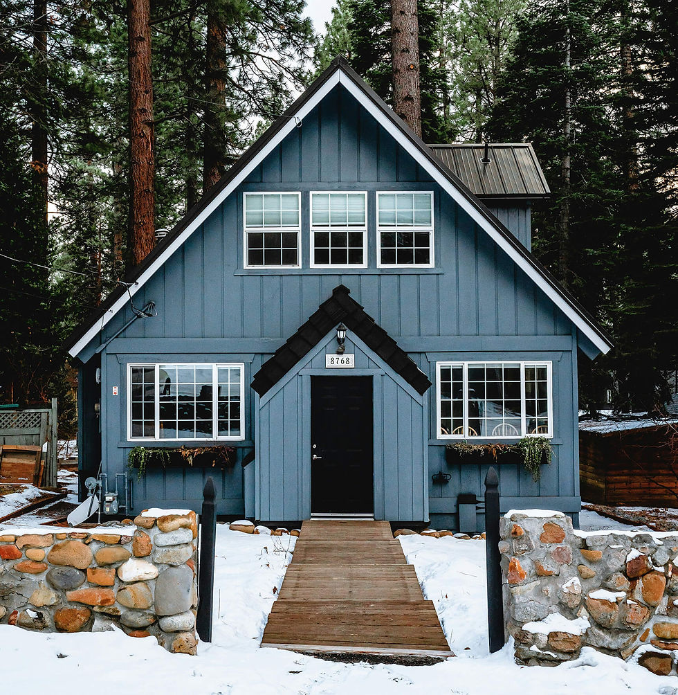 meritt-thomas-u-Hb93V6IWI-unsplash 1.jpg