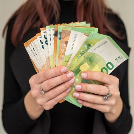 What jobs pay the highest salaries in Portugal