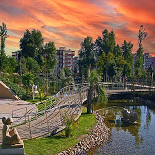 What is the best walking trail to remain in the shade in Lisbon?