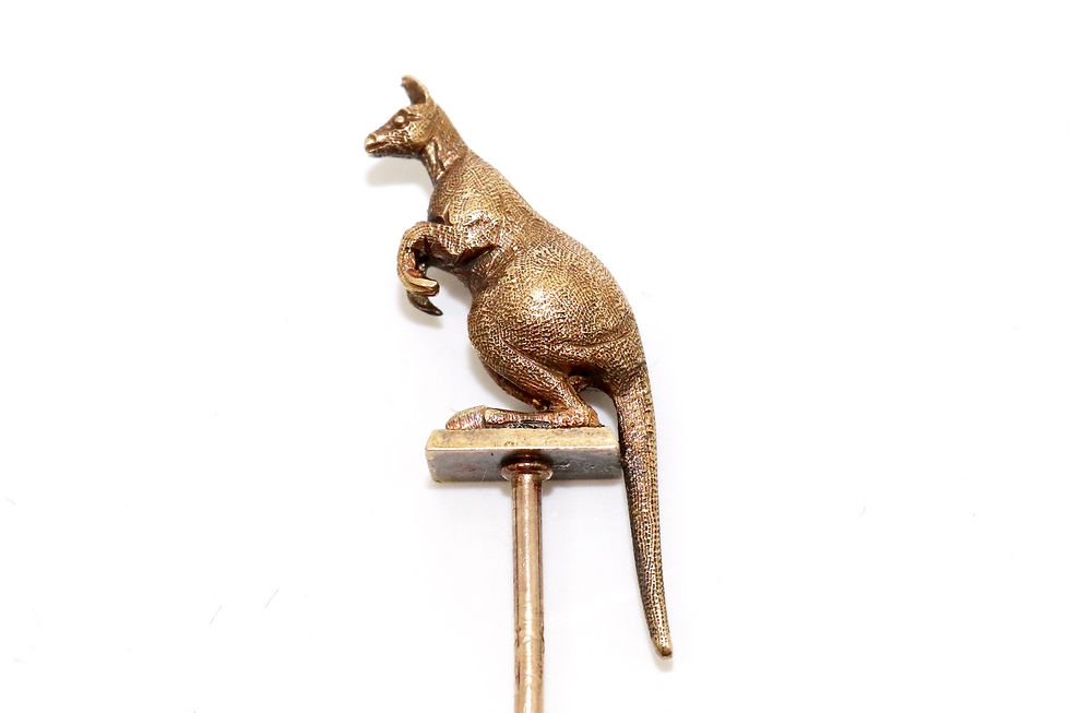 A Beautiful Antique Victorian 15ct 625 Yellow Gold Kangaroo Stickpin