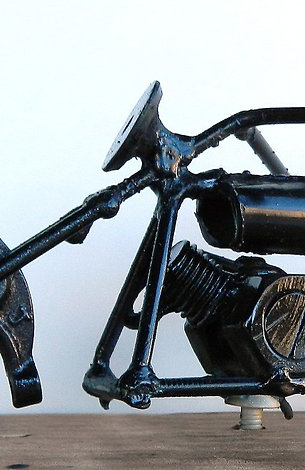 Escultura base madera 2