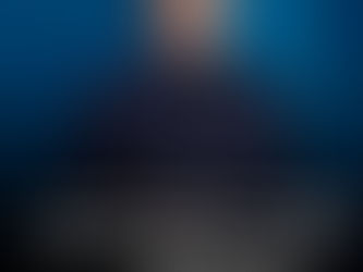 حقيقة سفر هاني شاكر إلى فرنسا للاستشفاء والنقاهة.. وكيف روج بعض الفنانين لوفاته؟