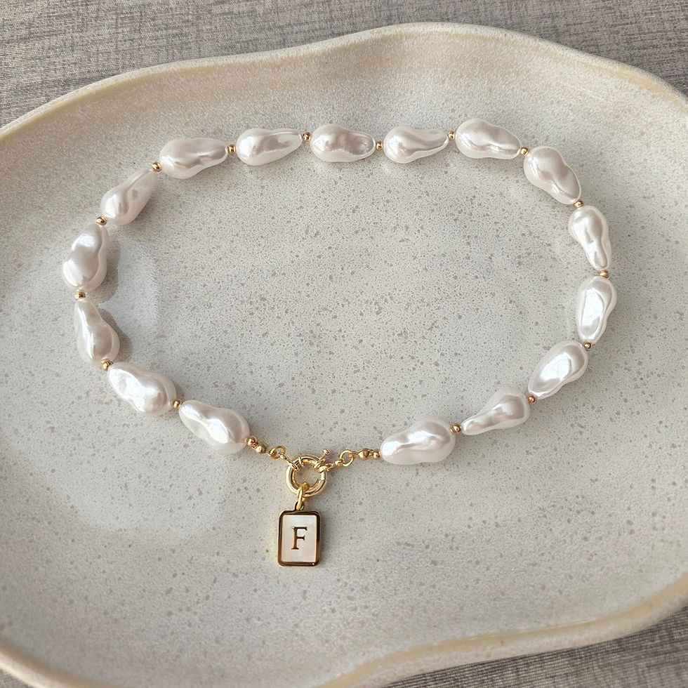 Miniatura: Choker Pérolas e Inicial