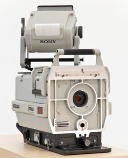 SONY BVP-375P body-17