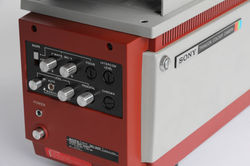 Sony DXC-1200P (4 von 14)