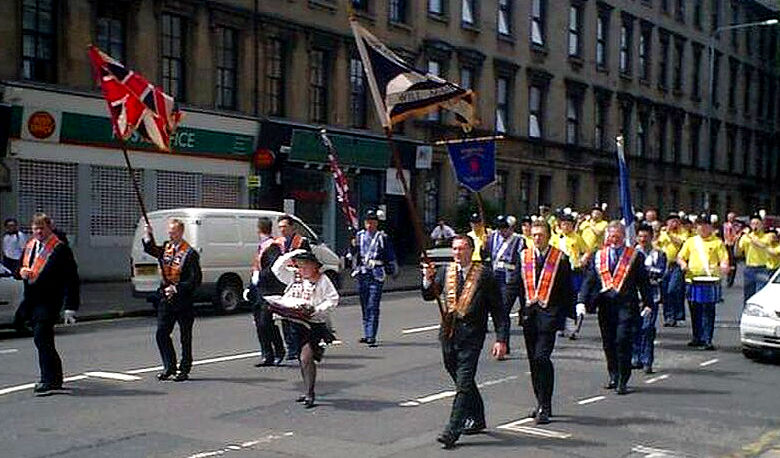 Desfile de los Orangemen en Belfast