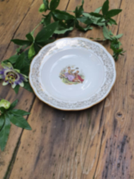 Les assiettes marquises