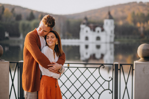 couple-love-standing-tohetherdfdgfgfg-by-lake.jpeg