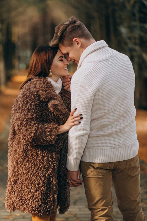 fashion-couple-together-walking-park.jpeg
