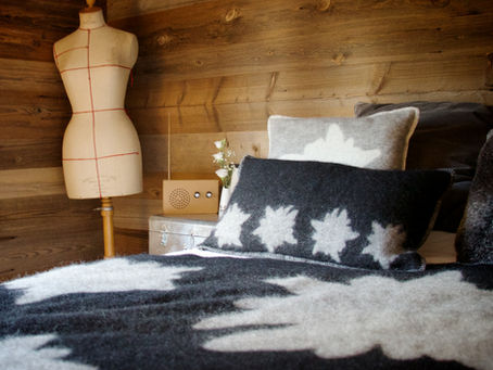 How to add some autumn cosiness to your bedroom.