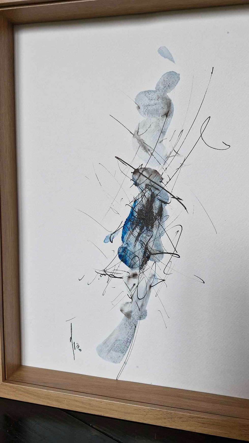 Miniature : Déchirure verticale d'encres bleues 